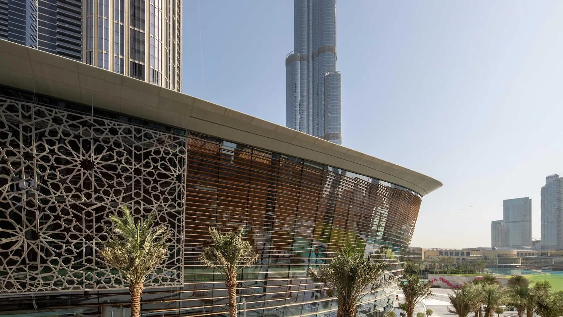 Frank Porter - Grande Signature Dubai