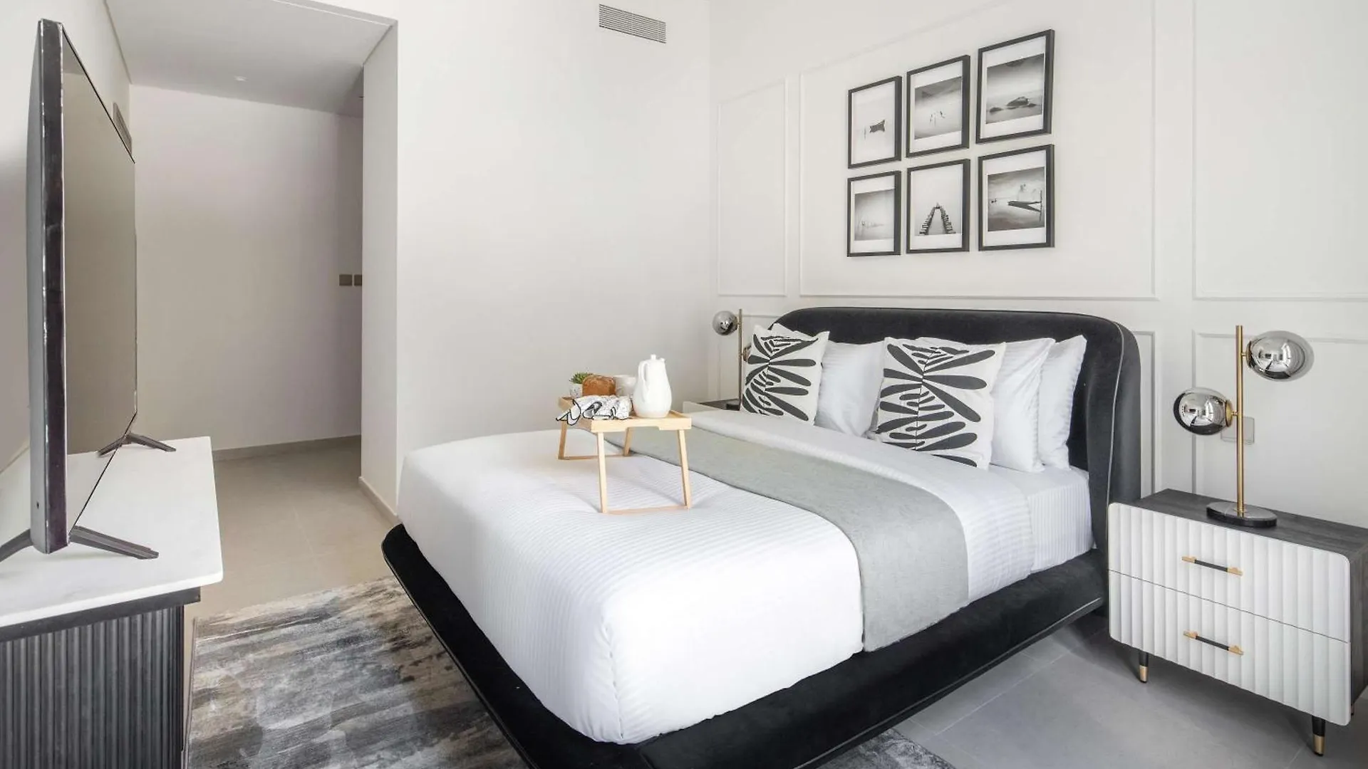 Frank Porter - Grande Signature Dubai United Arab Emirates
